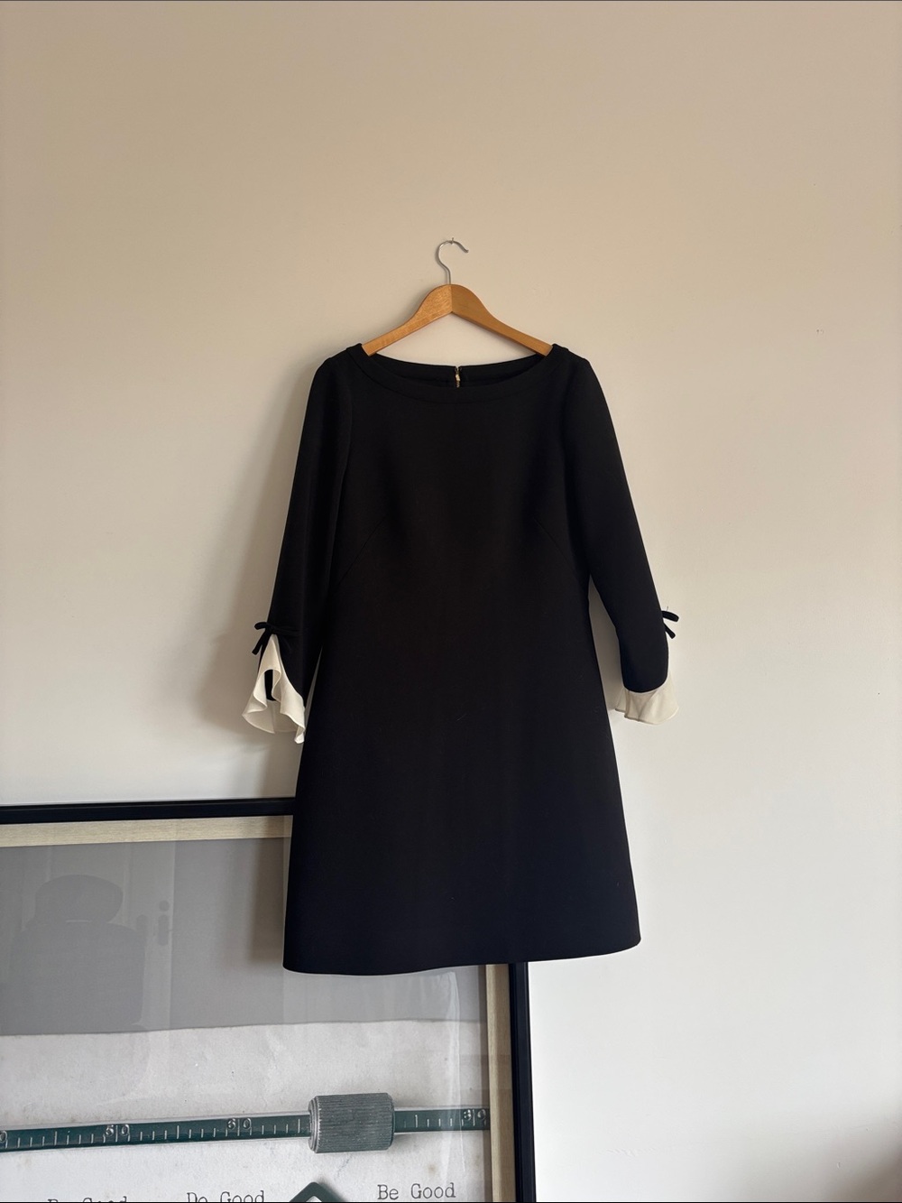Vintage Spade Black Long-Sleeve Shift Dress with Bow and Cream Cuff Details